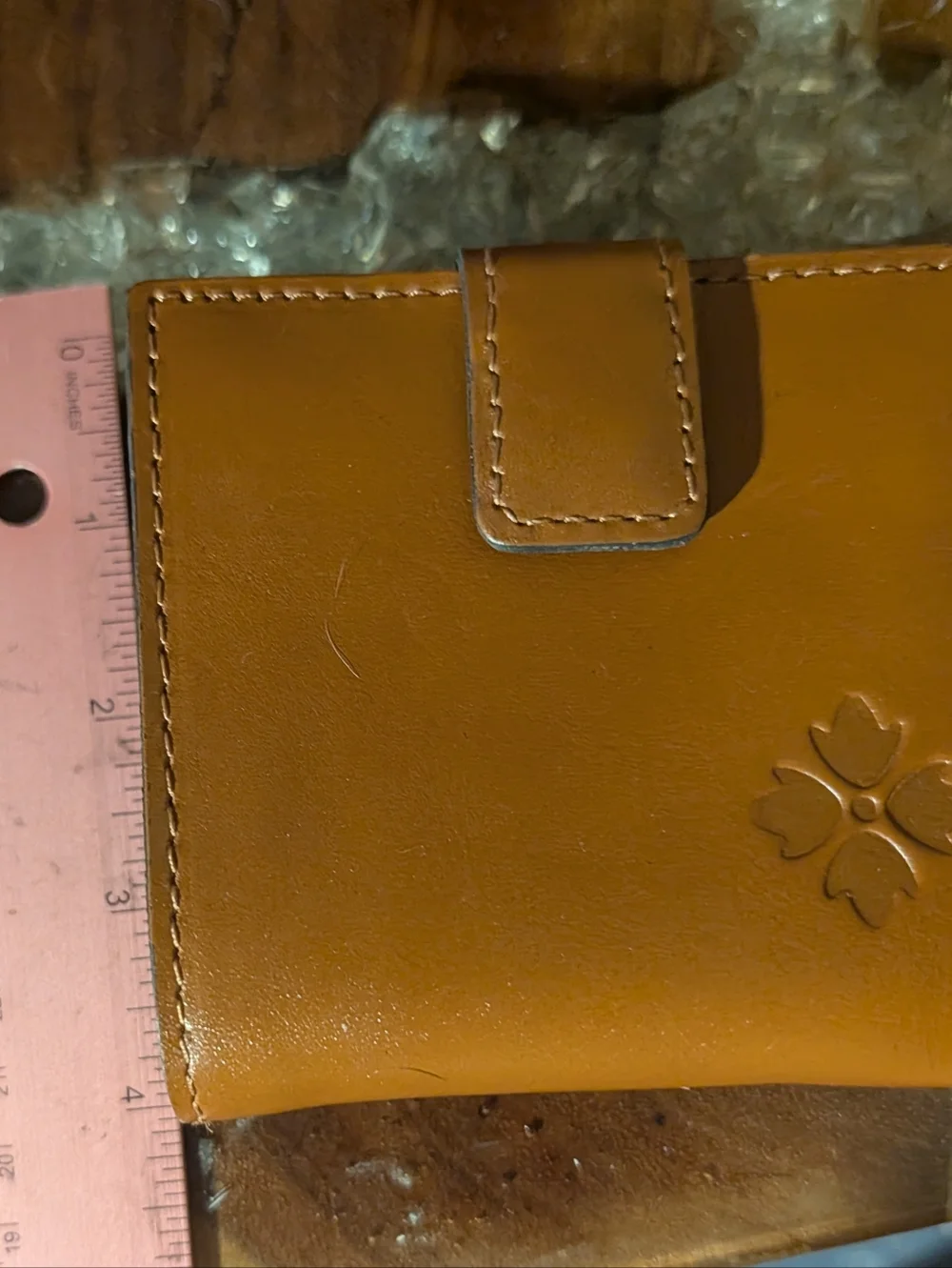Patricia Nash Astra Bi-fold Snap Wallet in Tan Heritage Leather